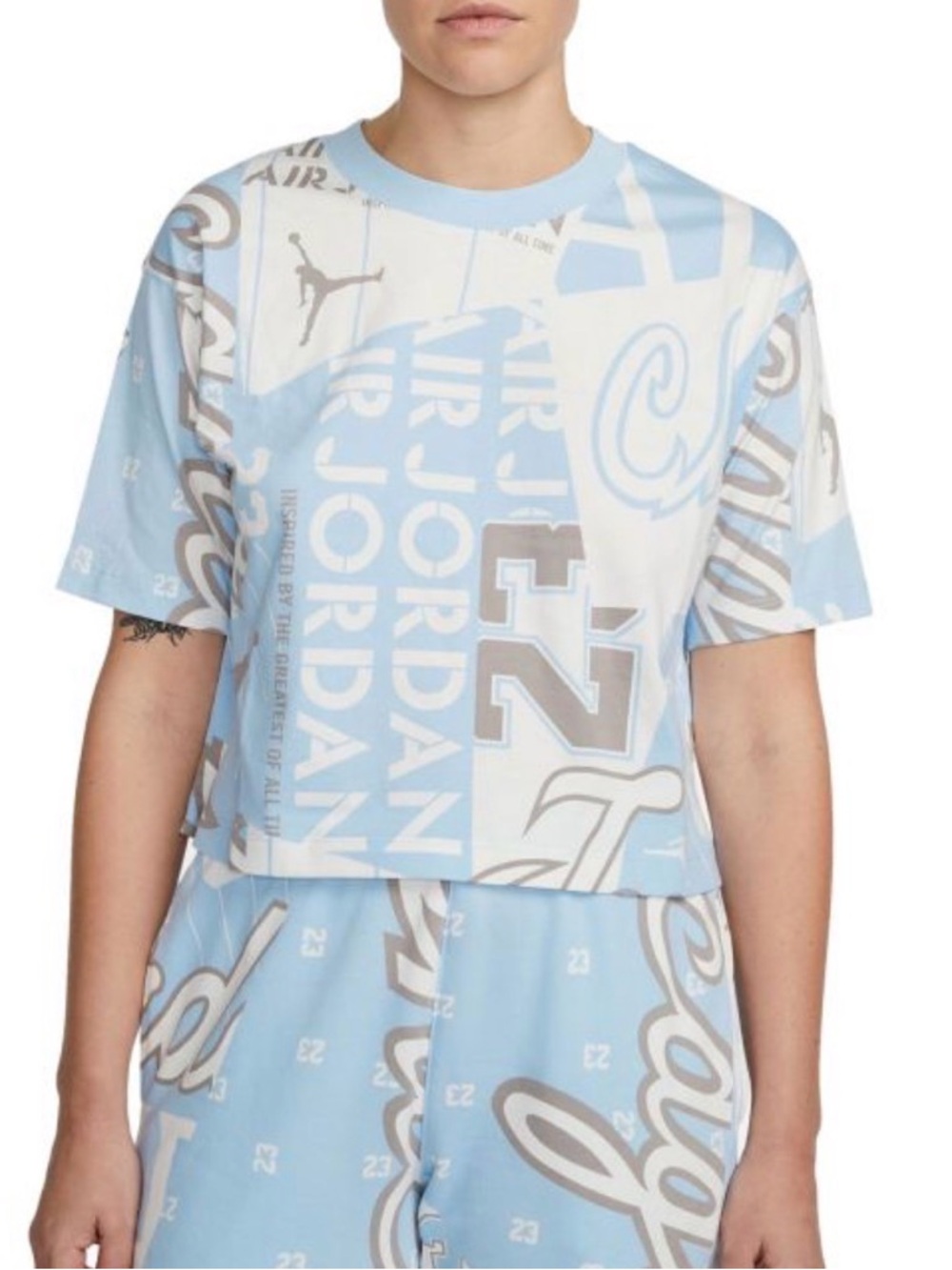Nike Air Jordan Graphic Cropped Tee UNC Blue White Loose Fit NWT Size L